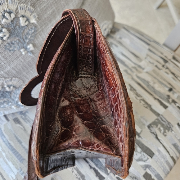 Vintage alligator purse/handbag - Picture 9 of 12
